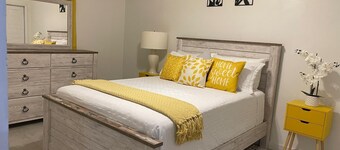 Modern Cozy 2BR 1BA Suite