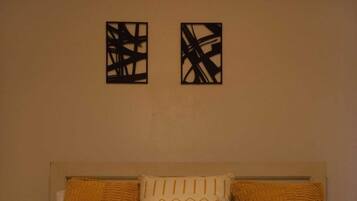 Fer et planche à repasser, Wi-Fi, draps fournis