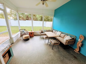 Outdoor dining - Dancing Seahorse Beach House with Heated Pool! (Largo)