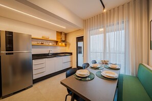 Comfort Apartment | Dining - Morse Residencial Flipchave MOR000 (Joinville)