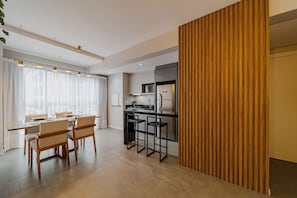 Căn hộ tiện nghi đơn giản | Khu ăn uống