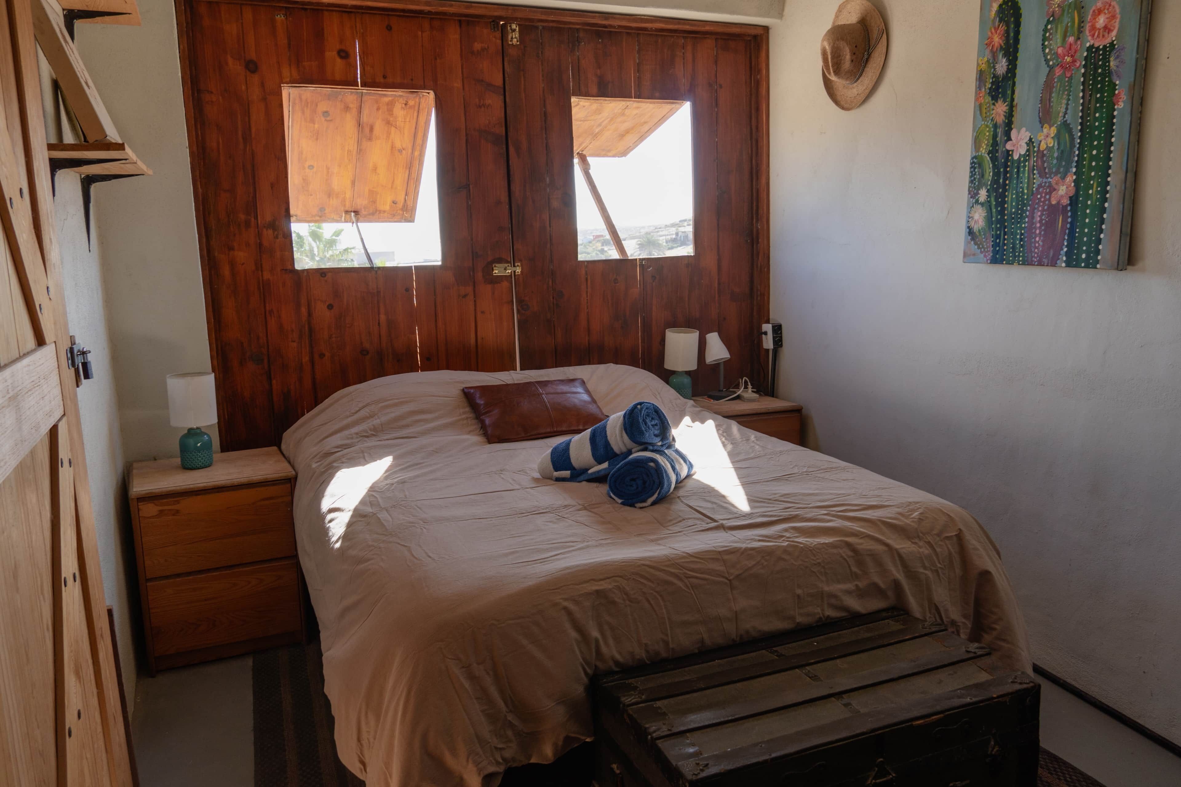 4 bedrooms, WiFi, bed sheets