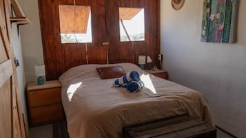 4 bedrooms, WiFi, bed sheets