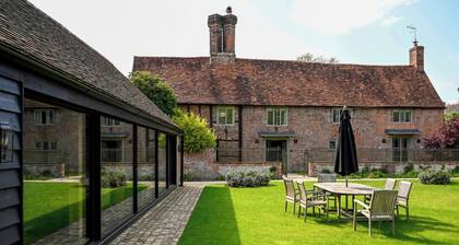 Designer-owned, luxurious and cosy historic Farmhouse dating from 1490