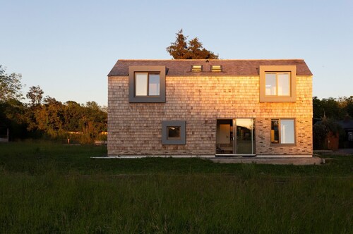 Brook  Lodge Farm -  a holiday let that sleeps 6 guests  in 3 bedrooms