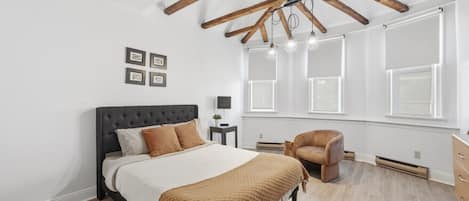 3 habitaciones, tabla de planchar con plancha y wifi gratis