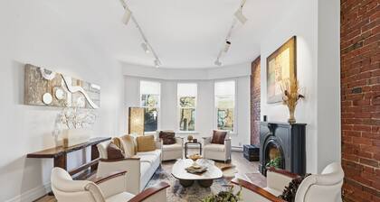 Stylish Heritage Stay in Downtown Halifax