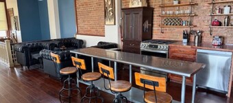 Upscale Loft in Downtown St Joseph