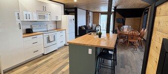 Newly renovated apartment in the heart of Montague!