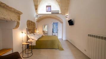 1 chambre, fer et planche Ă repasser, Wi-Fi, draps fournis