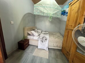 1 bedroom, iron/ironing board, free WiFi, bed sheets