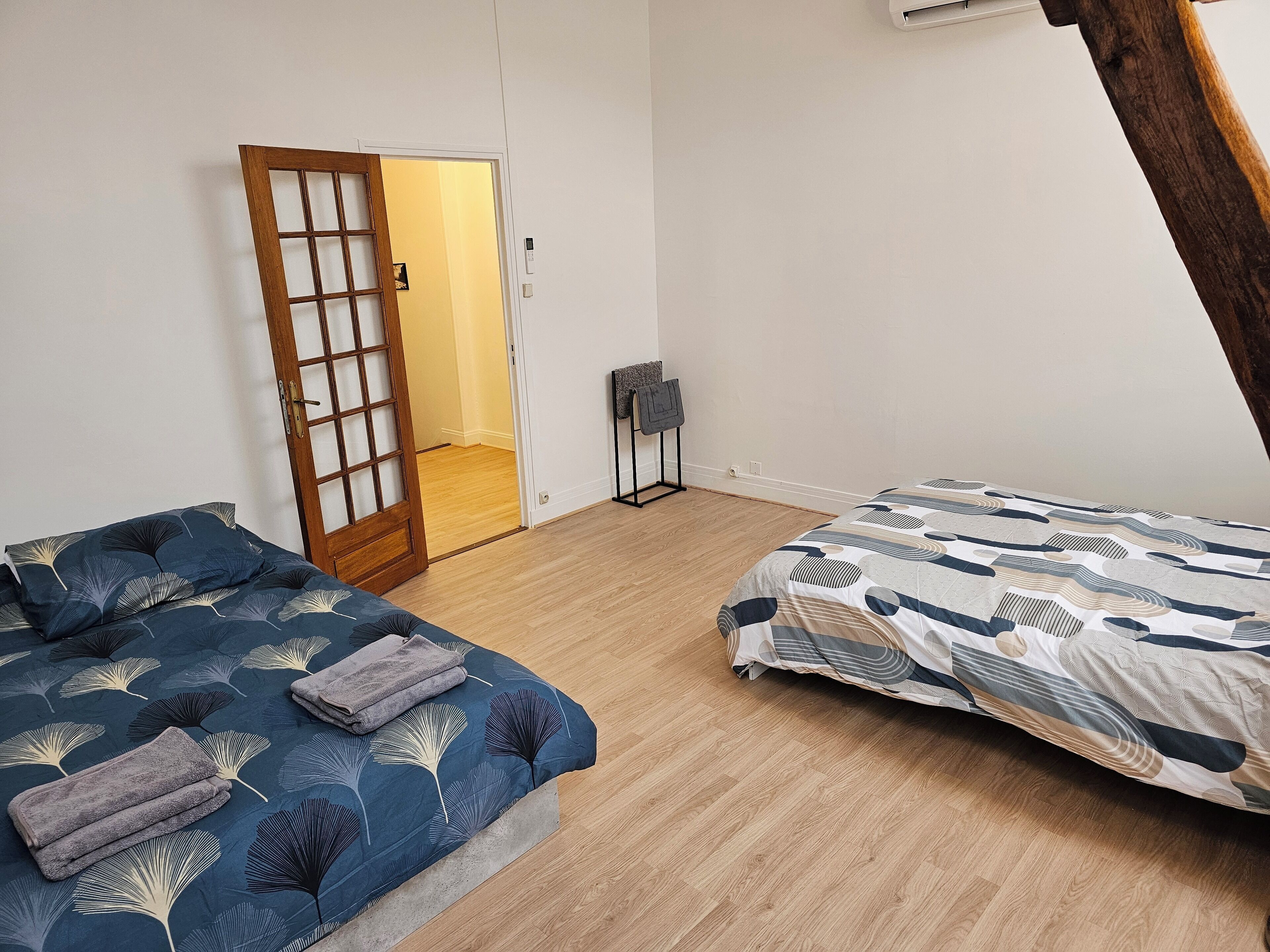 1 Schlafzimmer, Reisekinderbett, kostenloses WLAN, Bettwäsche