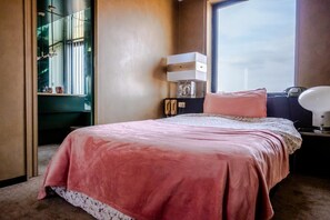 1 chambre, fer et planche à repasser, Wi-Fi, draps fournis