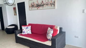 Televisie, tafelvoetbal en een tafeltennistafel