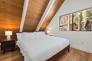 3 bedrooms, WiFi, bed sheets - Incline Village Retreat Year-Round Mountain Escape with AC (Incline Village)