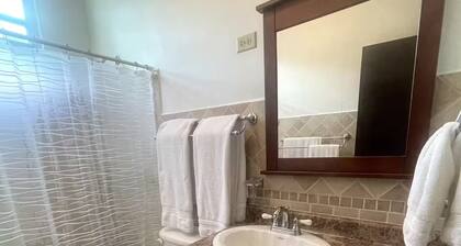 Spacious, Breezy 2 bdrm Condo! Great Location between Jobos Beach & Shacks Beach