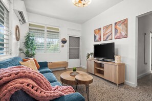 Smart-TV, bordtennis og musikkbibliotek