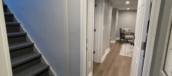 The Cozy Place-Modern 1-bedroom lower level apartment near Downtown Sioux Falls