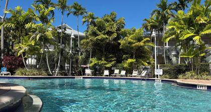 Spacious 3-bedroom townhome on Stock Island with resort style pool.