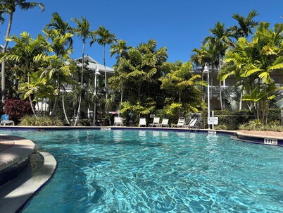 Spacious 3-bedroom townhome on Stock Island with resort style pool.