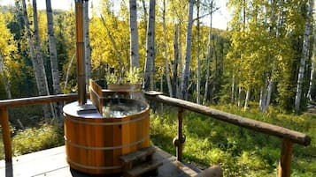 Bain à remous extérieur