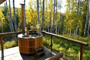 Bain à remous extérieur