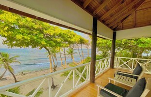 Bangalô superluxo, vista para a praia | Roupas de cama de algodão egípcio, roupas de cama premium