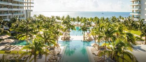 Alberca al aire libre