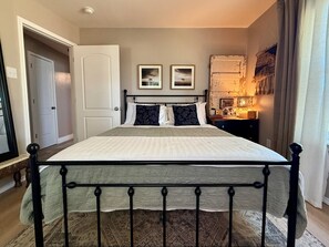 3 habitaciones, tabla de planchar con plancha y wifi gratis 