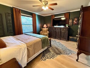 3 عدّة غرف نوم ومكواة/لوح كي وواي فاي مجانًا وملاءات أسرّة