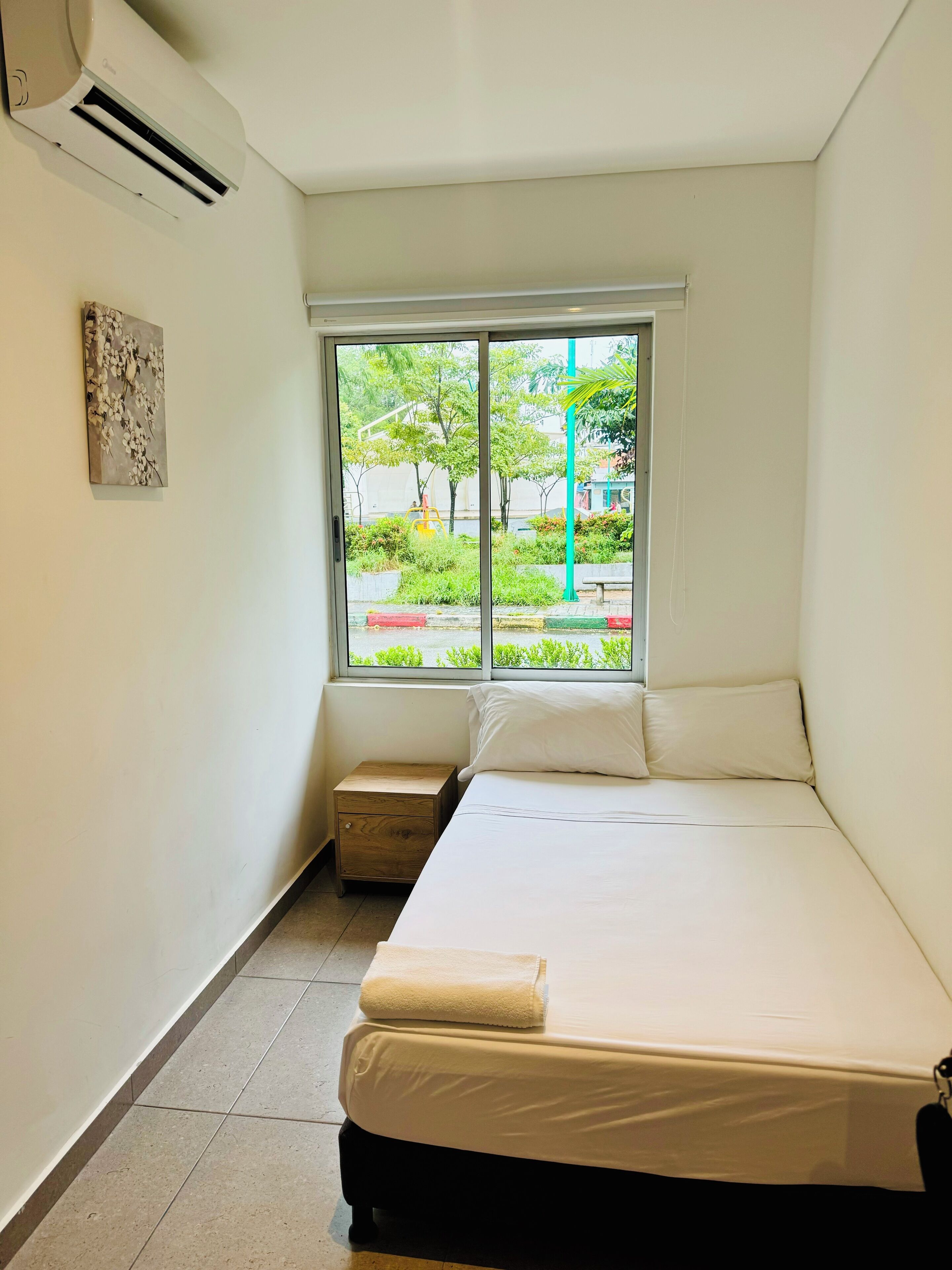 Einzelzimmer | Bügeleisen/Bügelbrett, kostenloses WLAN, Bettwäsche