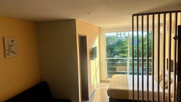 Tabla de planchar con plancha y wifi gratis