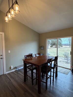 Luokittelematon kuva, 5 kautta 13, painike