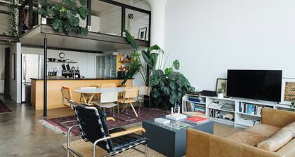 Bright Trendy Leslieville Loft & Studio