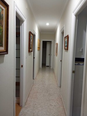 Hallway - Chalet con Piscina Privada y Barbacoa (Jerez de la Frontera)