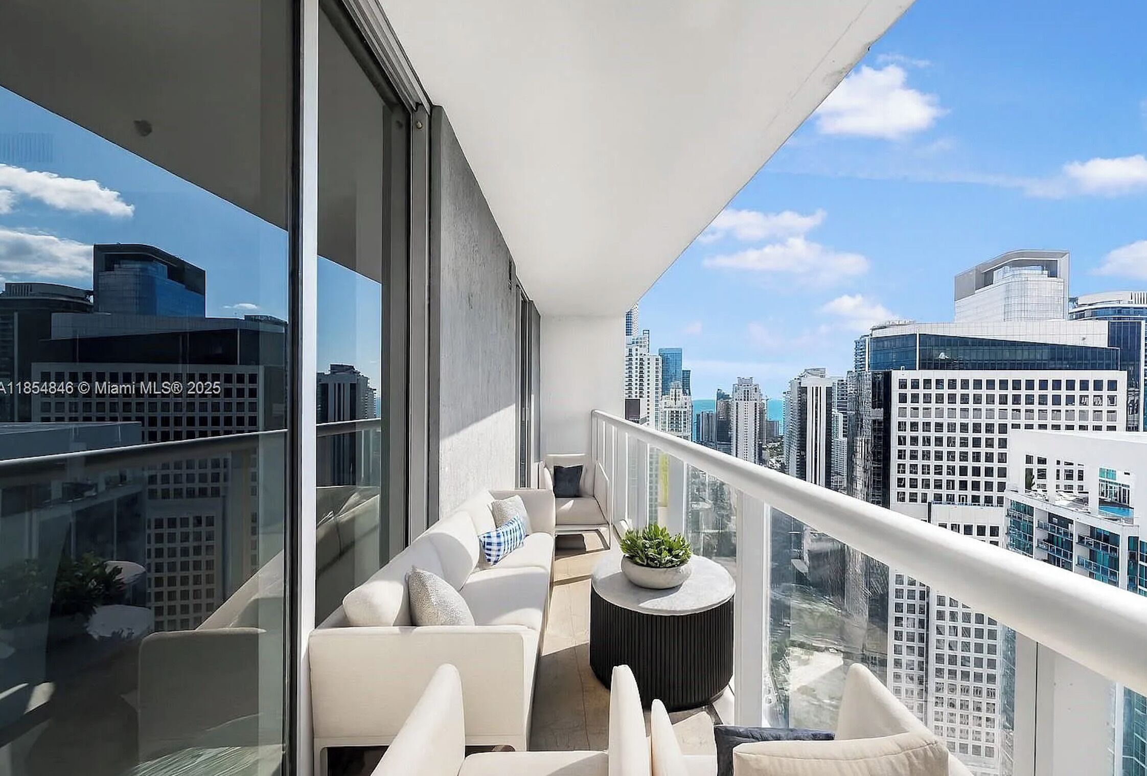 Exclusive Penthouse | Balcony