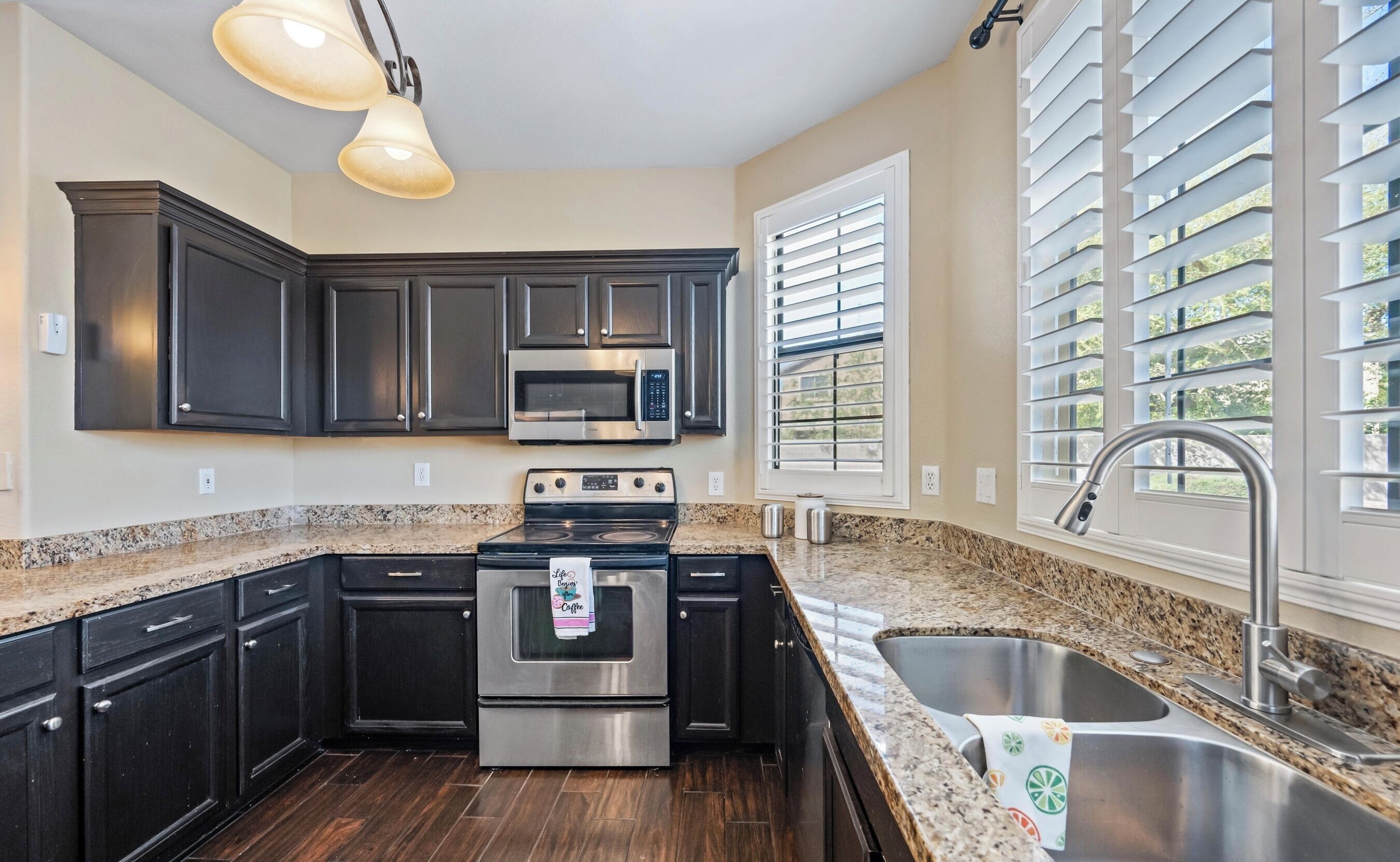 Microwave, oven, stovetop, dishwasher