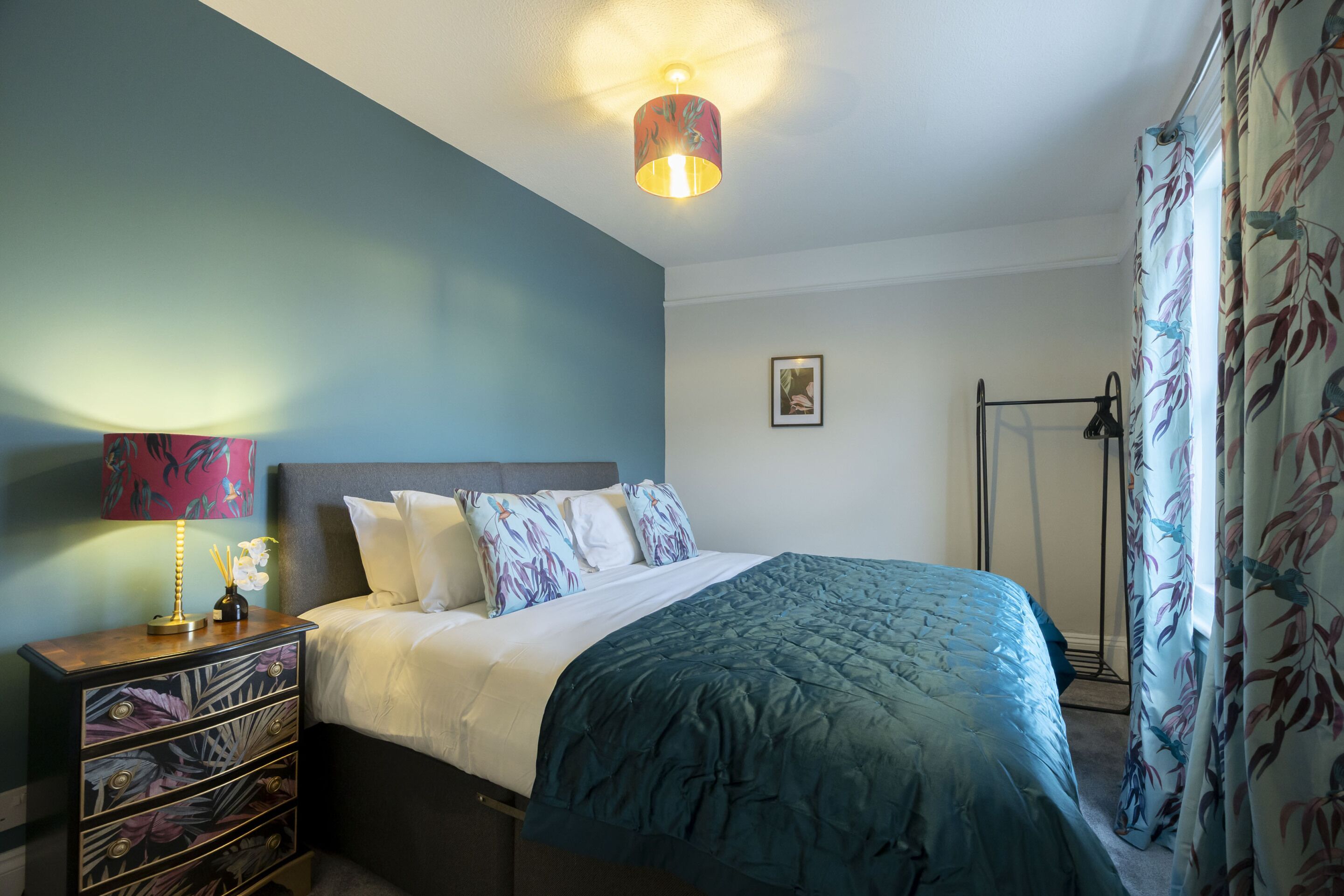 5 chambres, fer et planche à repasser, Wi-Fi gratuit, draps fournis