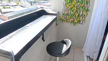 Apartamento Confort, balcón, vistas a la montaña | Terraza o patio