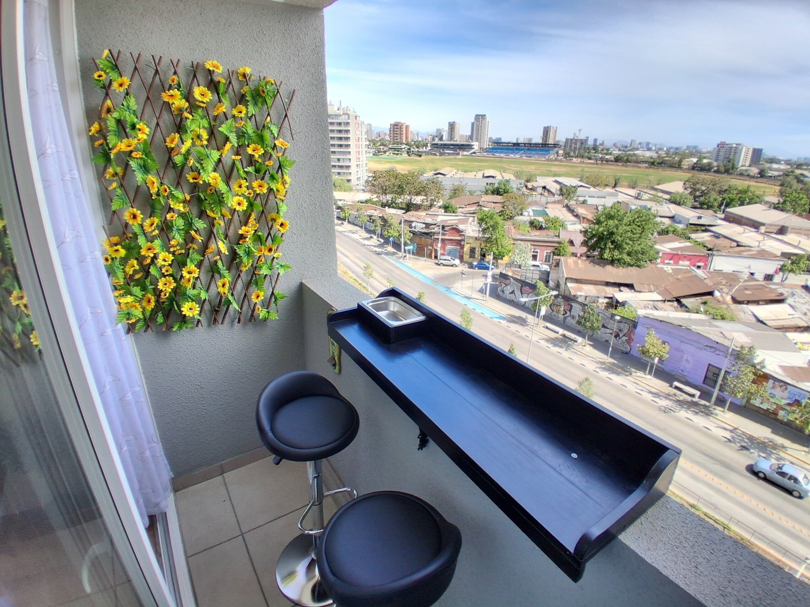 Comfort-huoneisto, parveke, näköala mäelle | Tallelokero huoneessa, pimennysverhot, äänieristys, ilmainen Wi-Fi