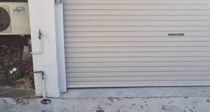 Paddington Granny Flat - Central, safe location in beautiful Paddington