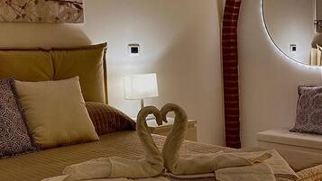 2 camere, una cassaforte in camera, una scrivania, ferro/asse da stiro