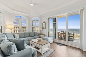TV - Ocean Place 31-Splash by the Sea -Penthouse Luxury (Fernandina Beach)