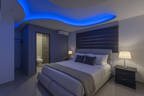 ⭐ KD DreamScape - Villa with Pool - 4 Rooms + 10 Guests - Santo Domingo