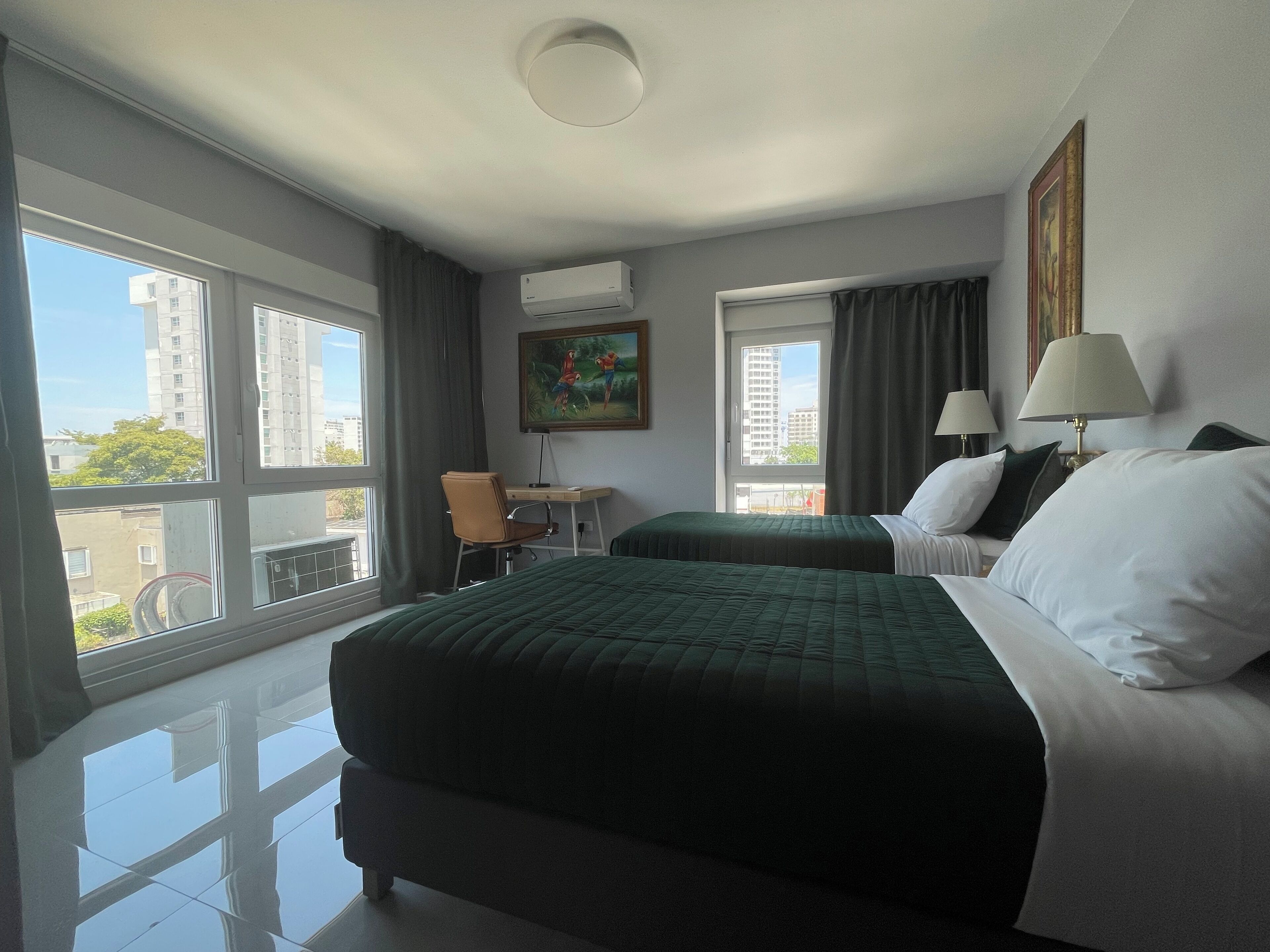 3 عدّة غرف نوم ومكتب ومكواة/لوح كي وواي فاي مجانًا