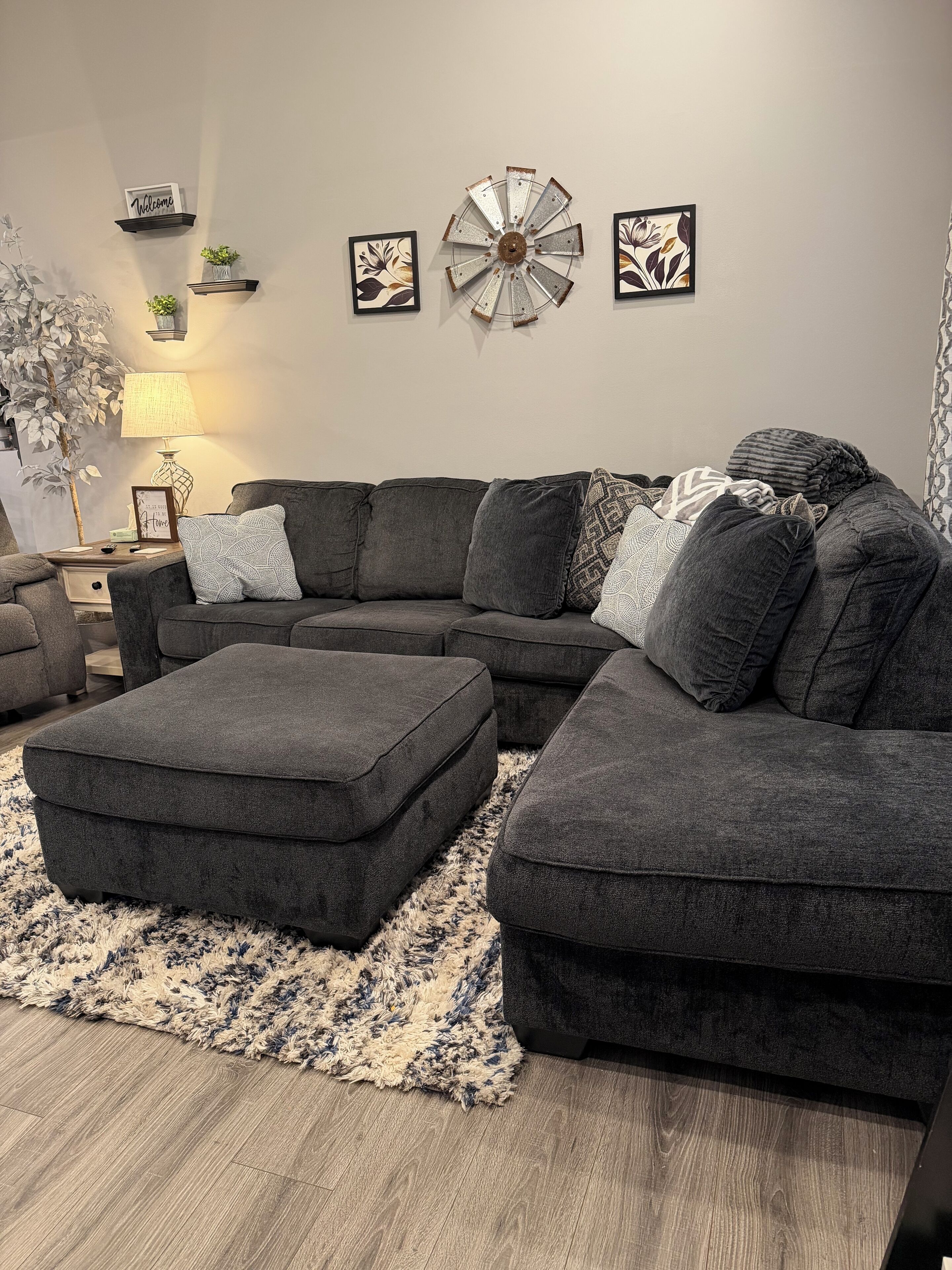 Smart TV, fireplace, printers