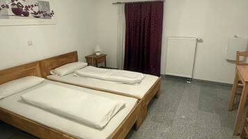 Einzelzimmer, eigenes Bad