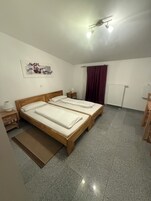 Classic-Doppel- oder -Zweibettzimmer | Kostenloses WLAN