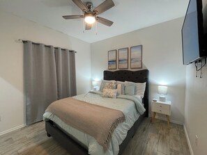 2 Schlafzimmer, Bügeleisen/Bügelbrett, WLAN, Bettwäsche