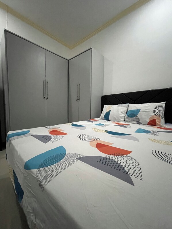 In-room safe, blackout drapes, soundproofing, iron/ironing board